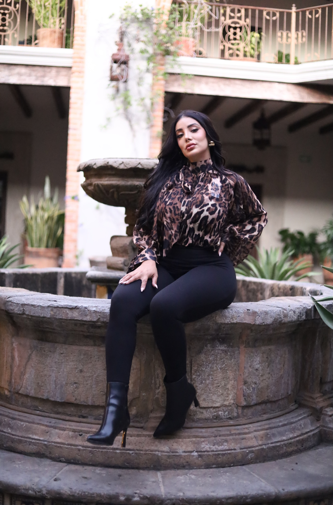 [CAMISA ANIMAL PRINT LIZETTECOLLECTION LC6463 S ANIMAL PRINT] BLUSA ANIMAL PRINT ELEGANTE OVERSIZE (S)