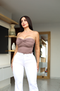 BLUSA STRAPLE CON DETALLE DE NUDO