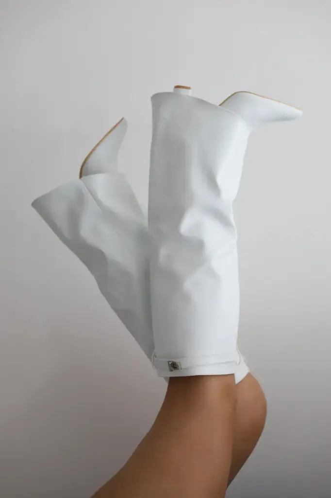 BOTAS TACON GRUESO CON FAJO