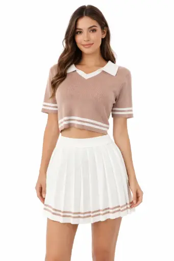 SET DE FALADA CORTA PLISADA Y BLUSA CON CUELLO MANGA 