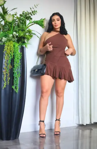 VESTIDO CORTO UN HOMBRO 