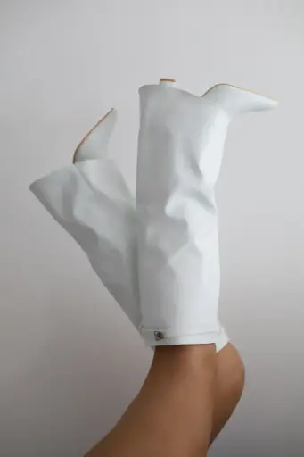 BOTAS TACON GRUESO CON FAJO