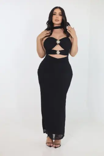 VESTIDO LARGO CON BROCHE DE FLOR